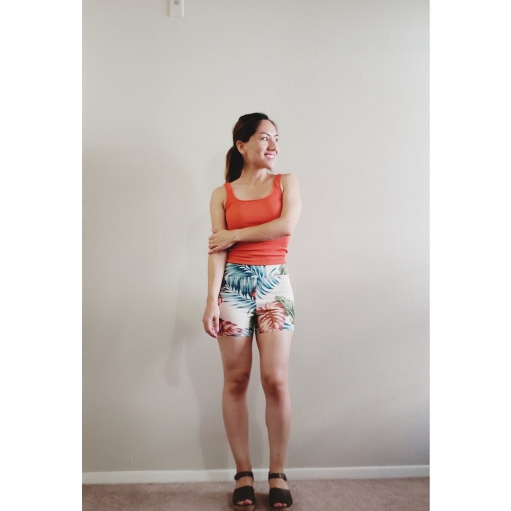 Mini short tropical print